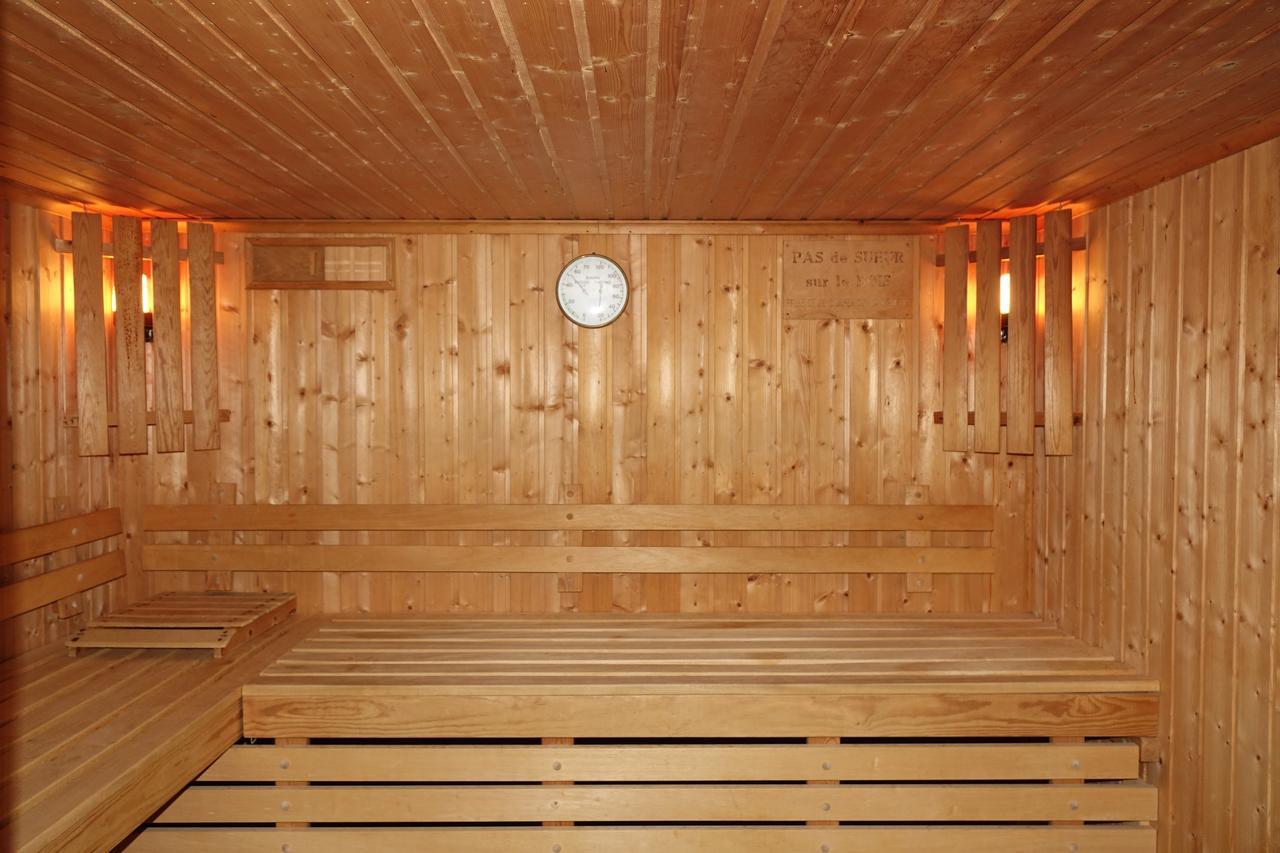 Hotel-Spa & Restaurant Logis Domaine Langmatt Murbach Bagian luar foto