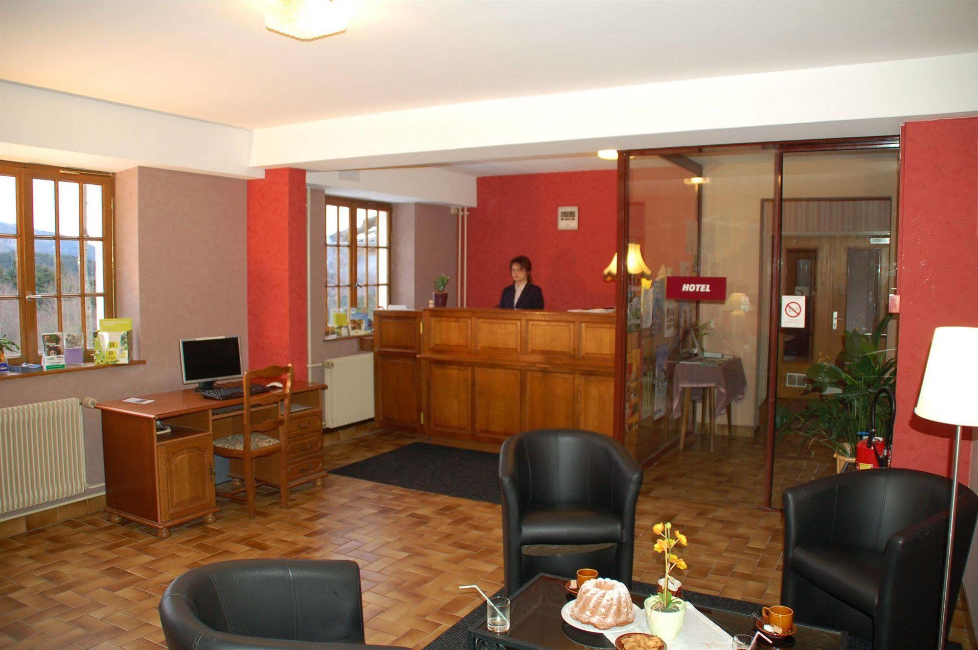 Hotel-Spa & Restaurant Logis Domaine Langmatt Murbach Bagian luar foto